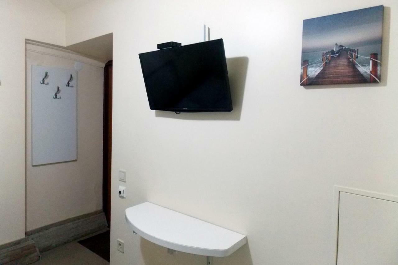 Compact Studio In The City Center Apartament Lwów Zewnętrze zdjęcie